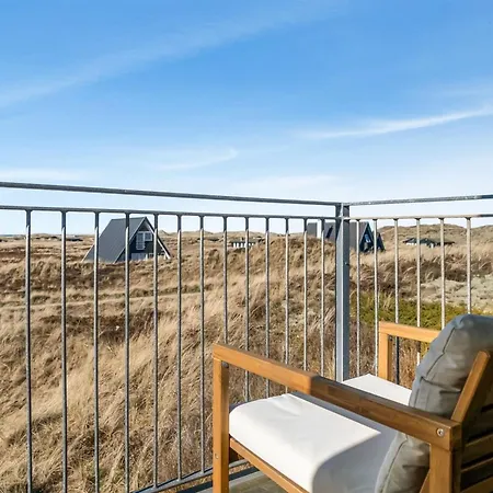 Pauli - 350m From The Sea By Interhome